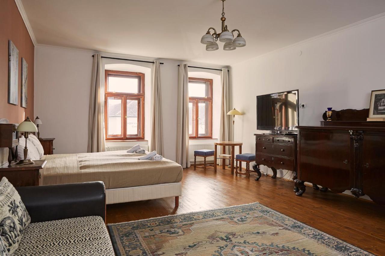 Preselo Pinceszet Es Vendeghaz Bed & Breakfast Erdobenye Bagian luar foto