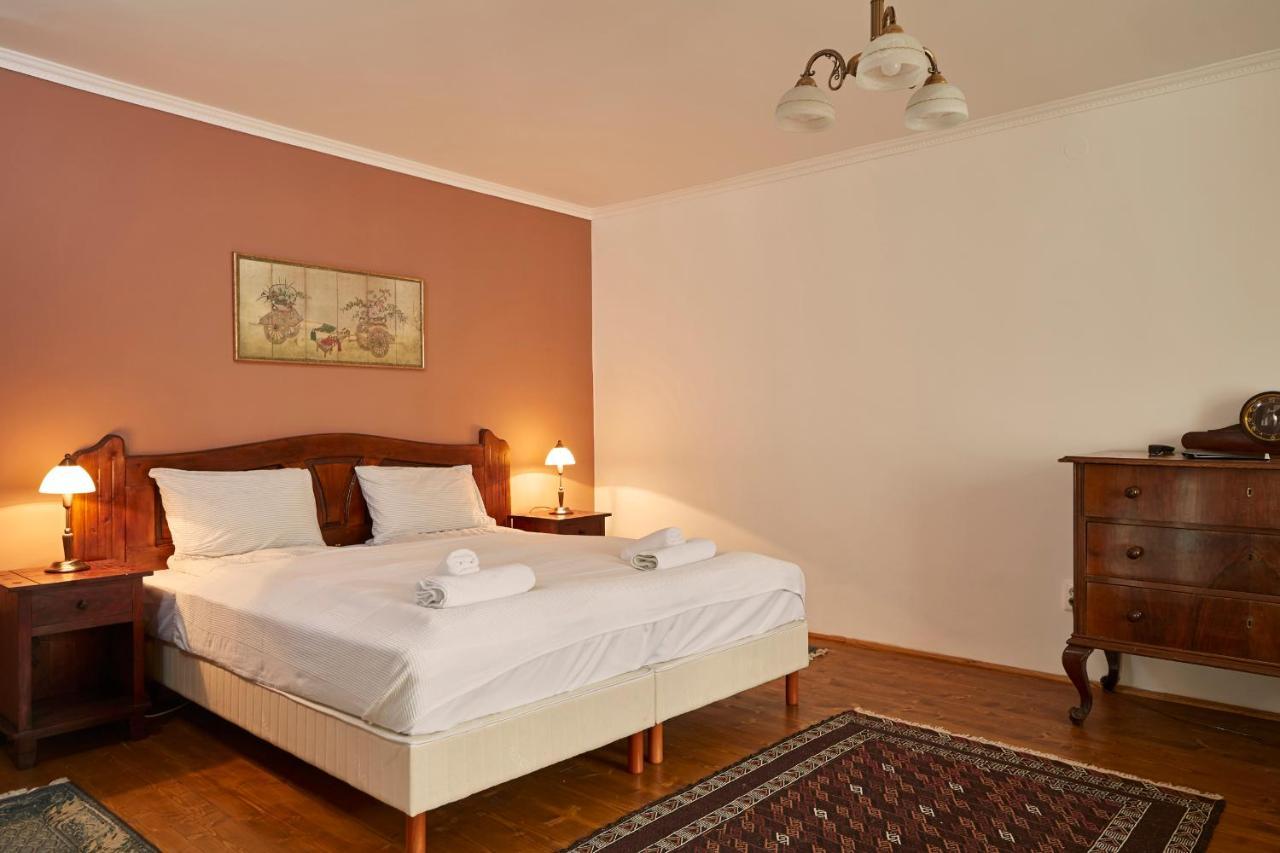 Preselo Pinceszet Es Vendeghaz Bed & Breakfast Erdobenye Bagian luar foto