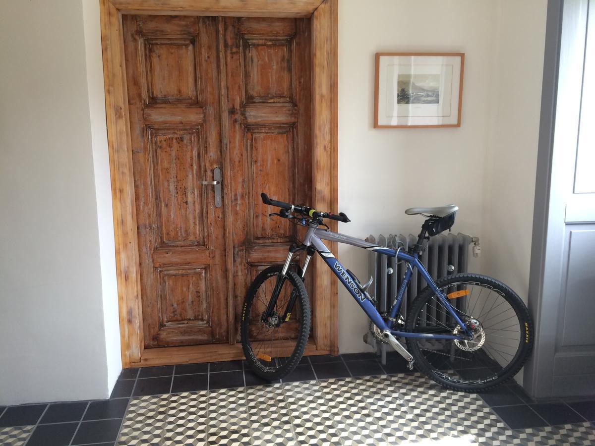 Preselo Pinceszet Es Vendeghaz Bed & Breakfast Erdobenye Bagian luar foto